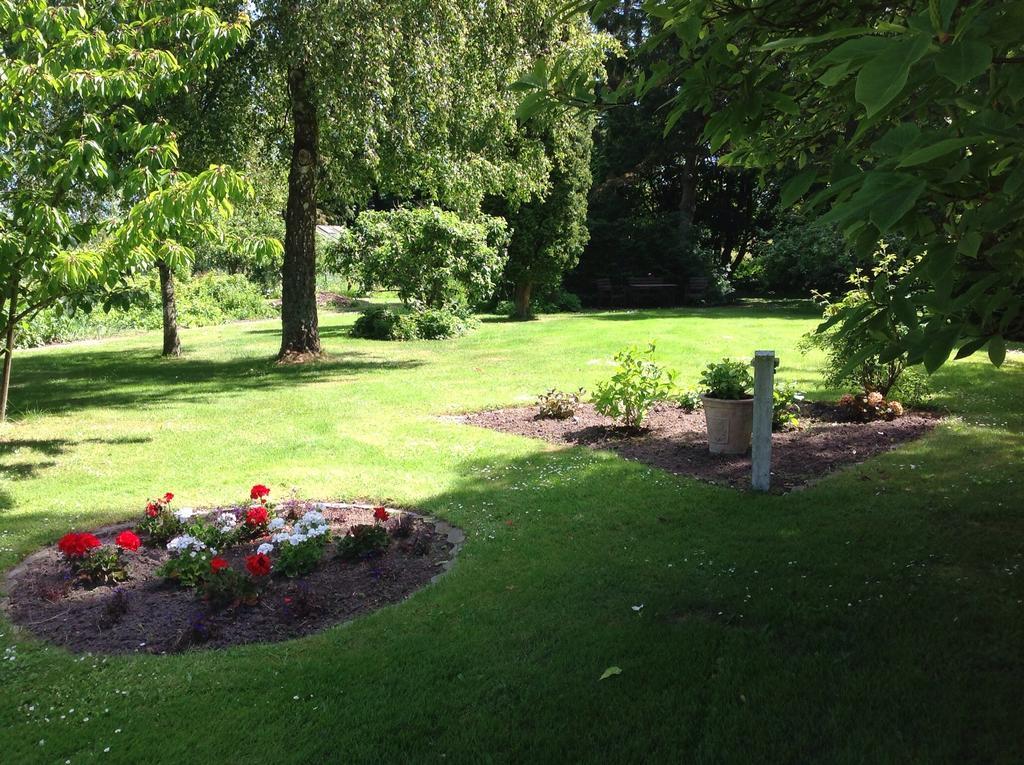 Dyrlev Bed & Breakfast Praesto Bagian luar foto
