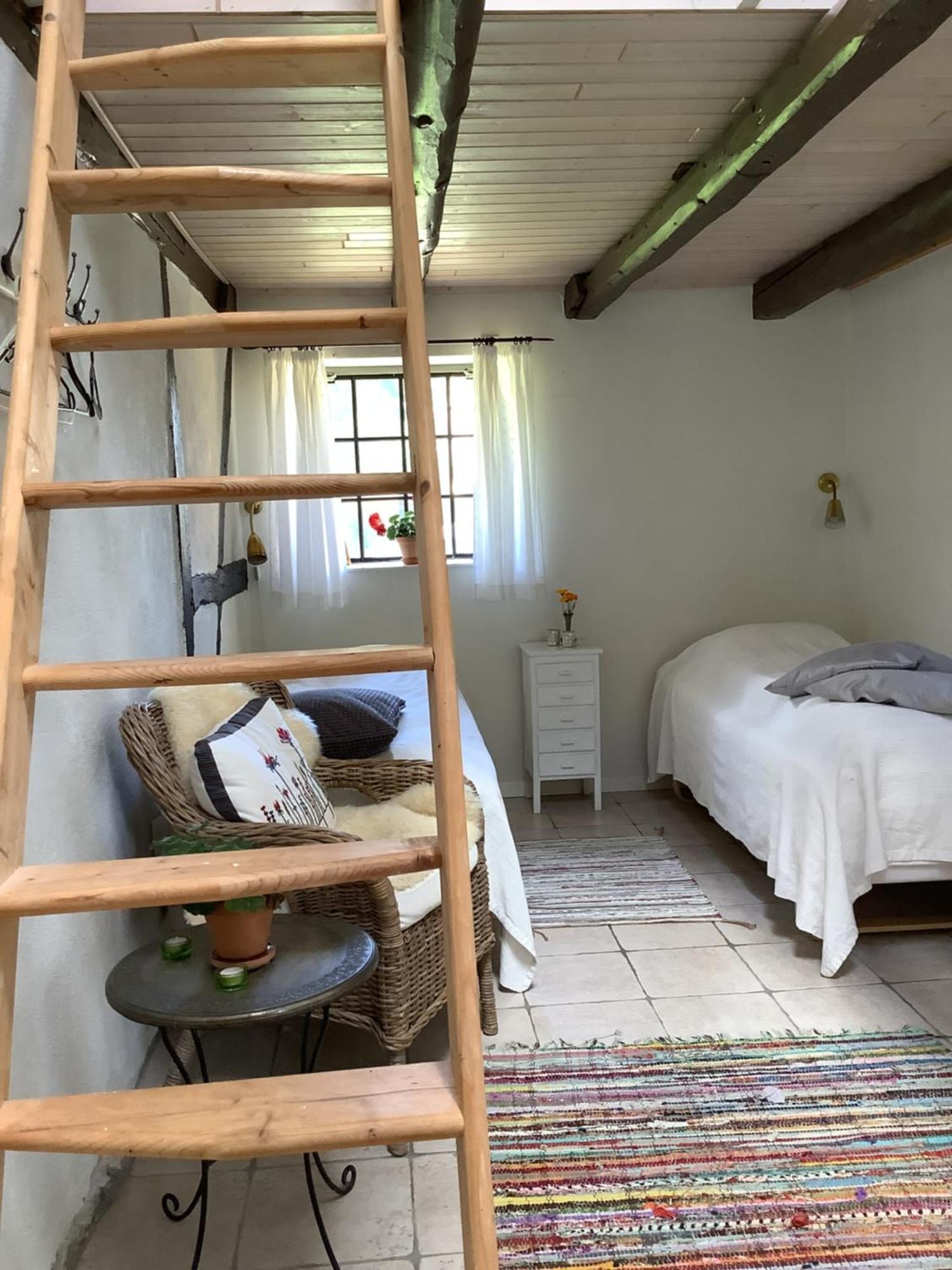 Dyrlev Bed & Breakfast Praesto Bagian luar foto